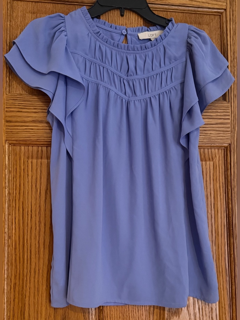 LOFT SHORT RUFFLE SLEEVE PINTUCKED PERIWINKLE MIXED MEDIA TOP BLOUSE SZ S